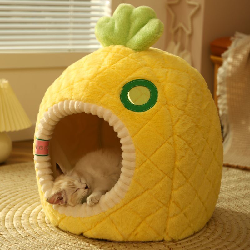 Cozy Winter Pet Sleeping Nest | Warm Closed Tent Bed for Dogs & Cats